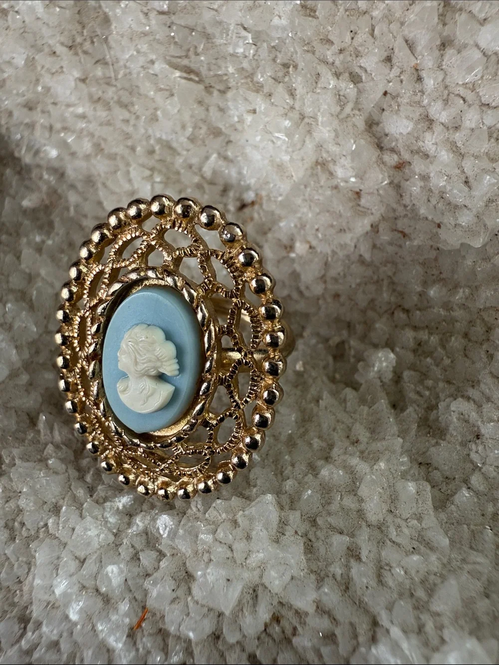 Vintage Sarah Coventry Cameo in Gold-Tone with Sky Blue Oval